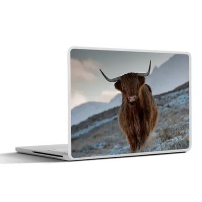 Produktbild von MuchoWow® Laptop Aufkleber Sticker Cover Schottischer Hochländer - Landschaft - Schottland 32.5x23.5 cm - Sticker für Laptop - Selbstklebend