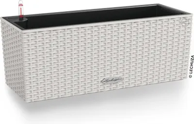 Produktbild von LECHUZA-Pflanzgefäß BALCONERA Cottage 50 Lichtgrau | Balkonkasten mit Bewässerungssystem und Pflanzeinsatz | Flechtoptik | 50 x 19 x 19 cm | 15447