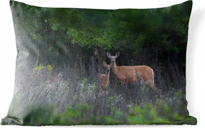 Produktbild von MuchoWow® Outdoor Kissen - Hirsche - Blumen - Kalb - Wald - 60x40 cm - Wetterfest - Lounge Kissen - Zierkissen - Kissen für Innenräume