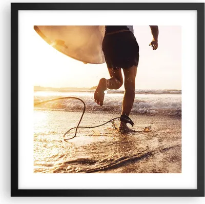 Produktbild von Gerahmtes Poster - Schwarzer Rahmen - Surfen Strand Freude - 40x40 cm - Wand Bild - Wanddeko - Wandbilder - Kunstposter - Wandposter - Bilderrahmen - Bilder - Kunstdruck - P2BAC40x40-4801