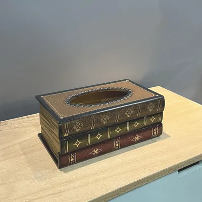 Produktbild von Taschentuchbox aus Holz, ideal für Zuhause, das Büro, das Auto, als buchförmige Dekoration, in Cafés und Restaurants.