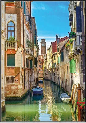Produktbild von Wallario Wandbild Urlaub in Venedig  Kanal zwischen bunten Häusern, Größe: 70,30 x 100,30 cm, Poster mit schwarzem Aluminiumrahmen