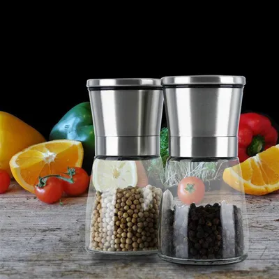 Obrázek produktu pro Intirilife Sada 2 mlýnků na koření SILVER TRANSPARENT - 2x mlýnek Ruční mlýnek ze skla a nerezové oceli do kuchyně dokonale vhodný na mletí a drcení pepře, soli, koření a mnoho dalšího.