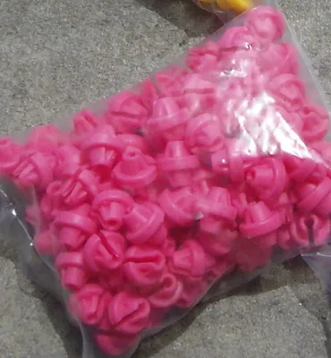 Image de 100 cliquets de rayons en rose