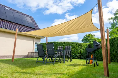 Image de Voile d'ombrage imperméable rectangulaire 3x5 m - 160 g/m² - Beige - Par pièce