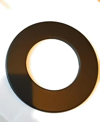 Productafbeelding van Rozet Kachelpijp - Wandafsluiting Rookkanaal - Afwerking Haard - Met Rand - 125mm 120mm - Zwart