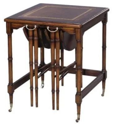 Produktbild von Casa Padrino Luxus Mahagoni Beistelltisch Set Braun 48 x 48 x H. 59 cm - Hotel Möbel