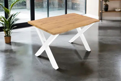 Produktbild von Esstisch Josy | 140 x 80 cm | Holz Wildeiche-Optik | X-Gestell Metall weiß | 40 mm Tischplatte mit Baumkante | Tisch für Esszimmer & Küche