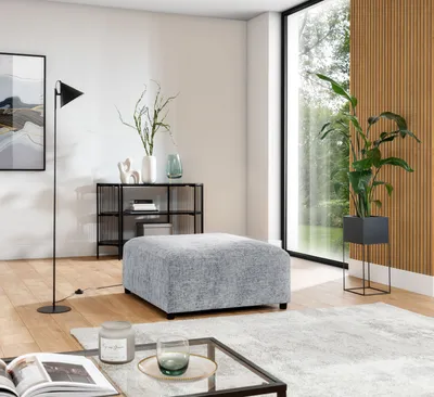 Produktbild von Polsterhocker Designerhocker ROMY in Stoff Enjoy Me Hellgrau
