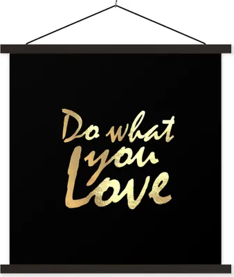 Produktbild von MuchoWow® Textilposter Zitat - Liebe - Schwarz - Gold 90x90 cm mit schwarzem Rahmen - Magnetisches