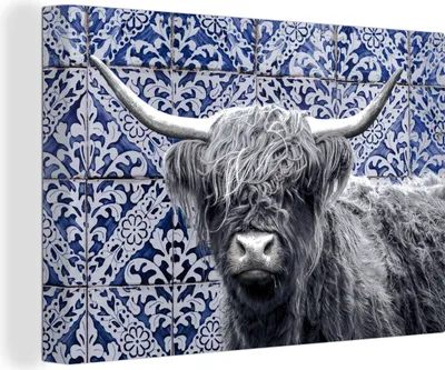 Produktbild von OneMillionCanvasses® - Leinwandbilder - 150x100 cm, Scottish Hochlandrind - Delfter Blau - Schwarz - Weiß, Wandbilder Wohnzimmer Hochland Rind - Tier Wanddekoration - Hochland Rind - Kuh - Gemälde auf