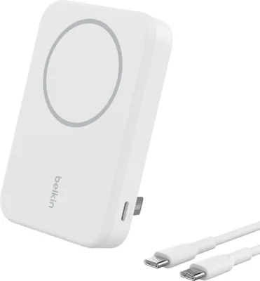 Produktbild von Belkin BoostCharge Pro Kabellose Powerbank 8000mAh mit Qi2, MagSafe-Kompatibles Tragbares Ladegerät mit Integriertem Ständer, für iPhone 17, iPhone Air, iPhone 16, 15, 14, Pixelsnap usw. – Weiß
