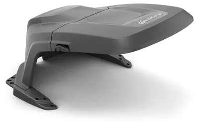 Obrázek produktu pro Husqvarna 536664101, Plachta na sekačku na trávu, Husqvarna, 305E NERA, 310E NERA, 405XE NERA, 410XE NERA, 320 NERA, 430X NERA, 450X NERA, Černá, 740 mm, 954 mm