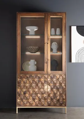 Produktbild von Vitrine 99x198cm "Assuan" Mango & Metall goldfarbig WZ-0462