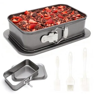 Immagine prodotto di Teglia rettangolare con fondo removibile - 3 spatole in silicone incluse - 28 x 18 x 6,5 cm