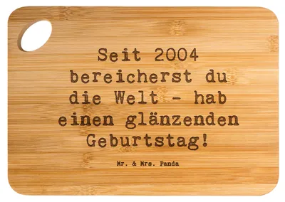 Produktbild von Mr. & Mrs. Panda Schneidebrett Spruch 2004 Geburtstag - Transparent - Geschenk, Geburtstagsgeschenk, Holzbrett, besondere Geschenke, Brett, geschätzt, Frühstücksbrett