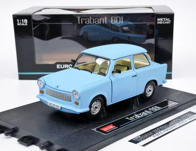 Image de Trabant 601 - Blue Light - Sun Star 1:18
