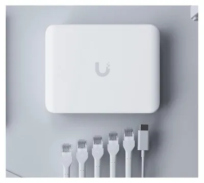 Imagen del producto de Ubiquiti USW-Flex-2.5G-5 Ubiquiti UniFi Switch USW-Flex-Mini-2.5G