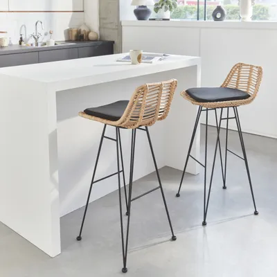 Produktbild von sweeek - 2 Barhocker aus Rattan und Metall - Schwarz