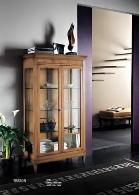 Immagine prodotto di Vetrine da esposizione soggiorno armadi marroni credenza leggera vetrinetta da esposizione classica