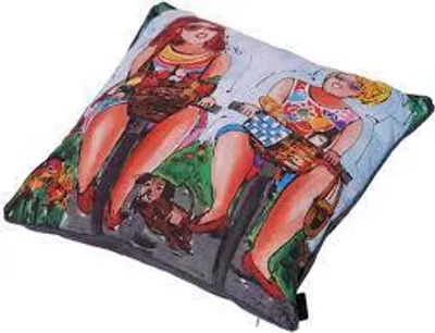 Produktbild von Madison Dekokissen 50x50 cm Damen auf dem Fahrrad