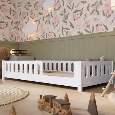 Immagine prodotto di Crazy Pine Letto per Bambini 140x200 cm – Letto Montessori Bianco da Pavimento in MDF con Bordi Arrotondati – Ingresso a Destra – Crazy Ethan