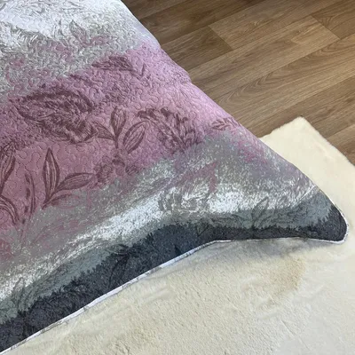 Produktbild von Tagesdecke Zweiseitige Bettüberwurf Allzweckdecke Steppdecke TAVIRA Sofa Bett Decken XXL Grau Rosa (3 TLG Set) 220x240cm + 2 Kissenbezüge 40x40 cm
