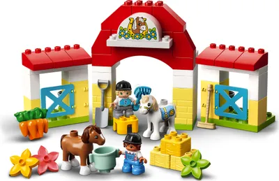 Produktbild von LEGO 10951 DUPLO Pferdestall und Ponypflege Spielzeug für Kleinkinder ab 2 Jahren, Bauernhof, Spielset mit Figuren: Pferd und Reiter