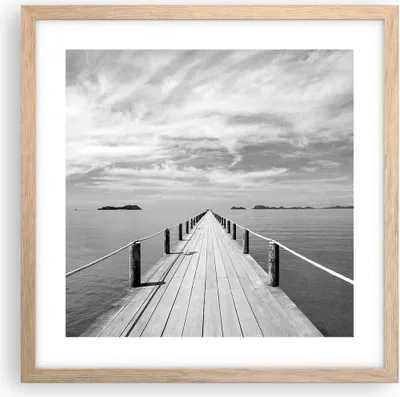 Produktbild von Gerahmtes Poster - Rahmen in heller Eiche - Holz Brücke Meer - 40x40 cm - Wand Bild - Wanddeko - Wandbilder - Kunstposter - Wandposter - Bilderrahmen - Bilder - Kunstdruck - P2NAC40x40-4985