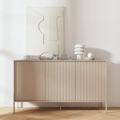 Produktbild von BEAUTYSOFA | Kommode NOTO 150 cm Kaschmir, Wohnzimmer Schrank mit 3 Türen und geriffelten Fronten, Push-to-Open