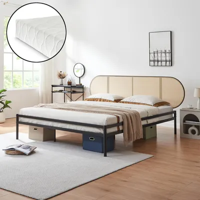 Produktbild von Metallbett 'Linköping' mit ovalem Kopfteil und Matratze 180 x 200 cm Schwarz / Rattanoptik