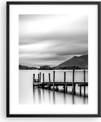 Produktbild von Gerahmtes Poster - Schwarzer Rahmen - Schwarzweiß Landschaft See - 40x50 cm - Wand Bild - Wanddeko - Wandbilder - Wandposter - Bilderrahmen - Bilder - Kunstdruck - Wandbild - P2BPA40x50-4321