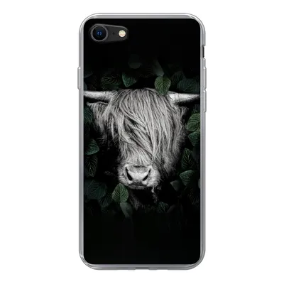 Produktbild von MuchoWow® Handyhülle Schutzhülle Hülle für iPhone SE 2022 Schottischer Highlander - Blätter - Porträt Silikon Softcase Handy Hülle - Schutzhülle