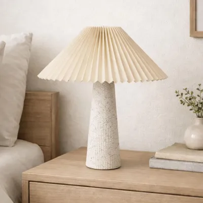 Image de Lampe de table Milton & Oldbrook Sliema, blanche