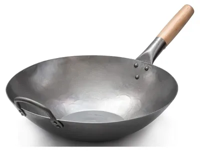 Produktbild von Wokpfanne Induktion Kohlenstoffstahl mit Holz- und Stahl-Hilfsgriff - Flach Hand Gehamert - 355 cm flache Boden Wokpfanne Induktion