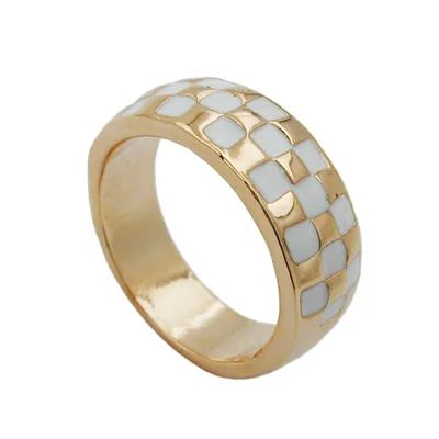 Produktbild von Ring 8mm Schachbrettmuster weiß emailliert vergoldet Ringgröße 54 gold 8mm