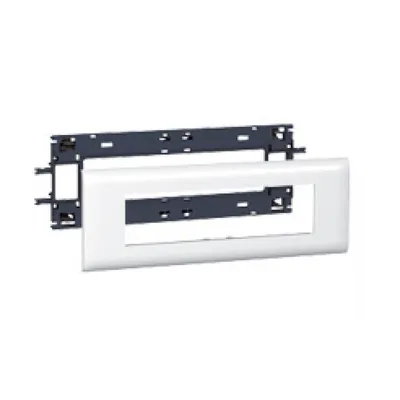 Image de mosaïque Legrand de 85 mm avec cadre à clipser à huit modules
