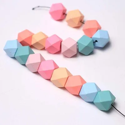 Image de Boutons en bois, 60 pièces : boules en bois colorées de 20 mm, assortiment de boutons en bois avec trou, pour le bricolage et les bijoux DIY (colorés - 20 mm - 60 pièces)