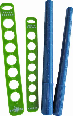 Produktbild von Schmuckwerkzeug-Set zur Herstellung und Vermessung von Ringen, mit zwei Ringriegeln, Ringmessschienen und Ringgrößenmarkierungen