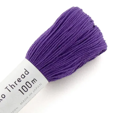 Produktbild von Olympus Sashiko Garn, Baumwolle, Strang, ca 100m, Farbe 124, violett, hergestellt in Japan