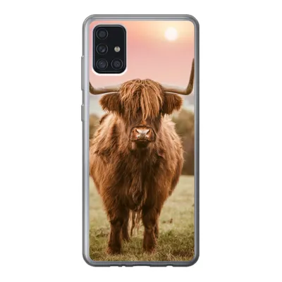 Produktbild von MuchoWow® Handyhülle Schutzhülle Hülle für Samsung Galaxy A52 5G Schottischer Highlander - Sonne - Himmel Silikon Softcase Handy Hülle - Umschlag
