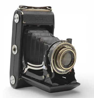 Produktbild von Zeiss Ikon Ikonta 521/2 Klappkamera Kamera 6x9 Anastigmat Novar 3.5 10,5cm Optik