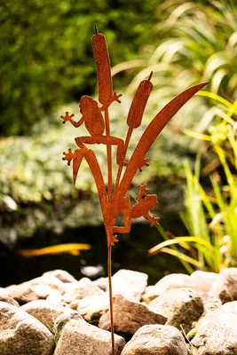 Produktbild von Gartenstecker Frosch Frösche im Schilf Metall Rost Gartendeko Edelrost Rankstab
