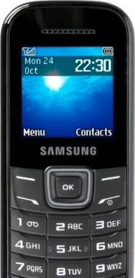 Produktbild von Samsung E1200 Feature Phone - 3,9 cm (1,5 Zoll) LCD 128 x 128 - 2G - Schwarz - Bar - 1 SIM Support - kein SIM-Lock