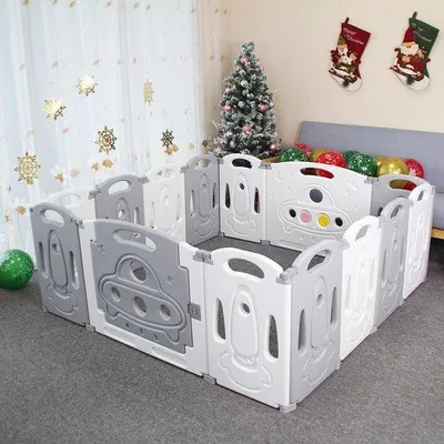 Productafbeelding van Unyqoos® Opvouwbaar looprek, 14-delig, 150 x 150 x 60 cm – Babyhek met antislip rubberen voetjes, montage zonder gereedschap, afneembare panelen