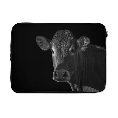 Produktbild von MuchoWow® Laptop Hülle 13 Zoll Kuh - Tiere - Schwarz - Weiß - Porträt Laptoptasche - Laptophülle - Sleeve - Rundumschutz
