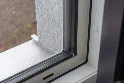 Produktbild von Deco4Me Fliegengitter für Fenster mit Rahmen - Weiß, 130 x 150 cm, individuell kürzbar - Mückenschutz u. Insektenschutz Fenster ohne Bohren - Fliegenschutz, Fenstergitter, Mückennetz, Insektengitter