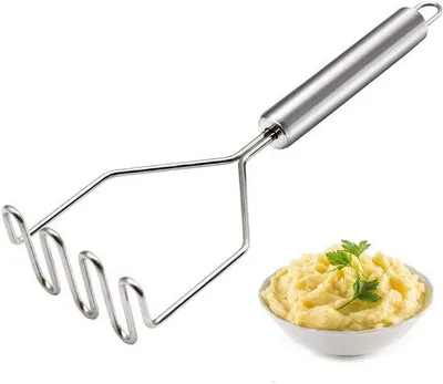 Productafbeelding van Ibenzoa® handmatige aardappelstamper van roestvrij staal (RVS) – diameter 24 cm, met ophangoog, roerarm geschikt voor gebruik met voedsel – voor aardappelen, groenten en babyvoeding