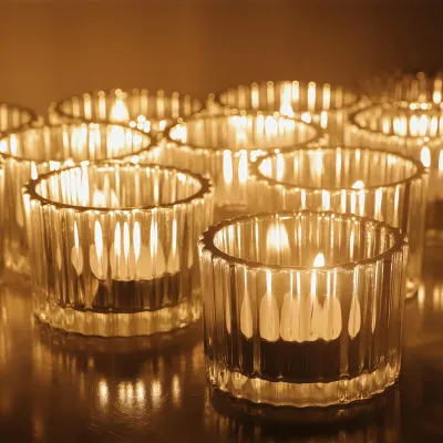 Produktbild von Set von 12 Glas Teelichthalter für Heimdekoration