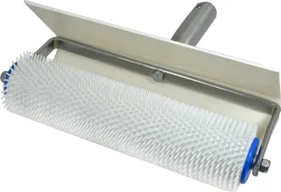 Produktbild von Stachelwalze mit Spritzschutz 250mm breit, Stachellänge 11mm
